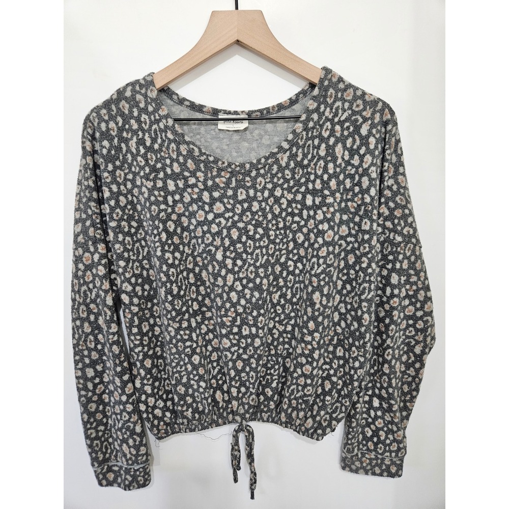 Free Kisses Leopard Print Long Sleeve Cinched Drawstring Hem Knit Top Grey Large